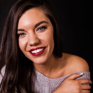 Meet your Posher, Faith